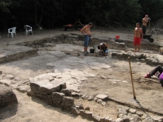 Варненски археолози откриха пищна раннохристиянска базилика
